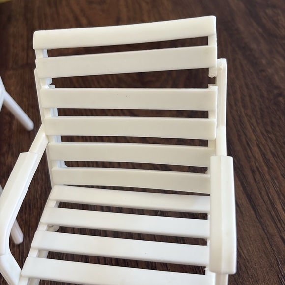 Rich and Famous Poolside Party playset for Barbie dolls - Picture 6 of 11